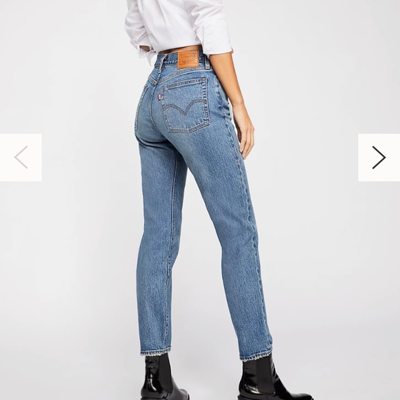 Levi’s Wedgie Icon High-Rise - Picture 1 of 4